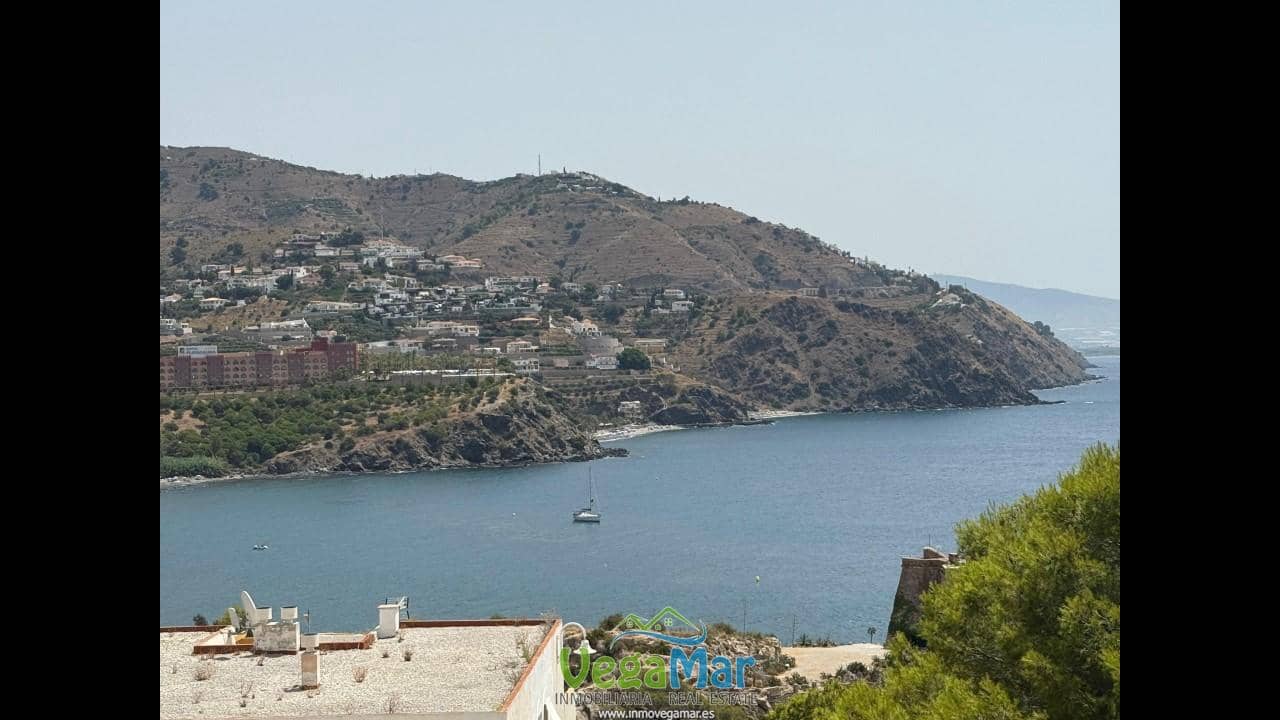 2 bedroom Villa for rent in Almunecar with pool garage - € 800 (Ref: 9977934)
