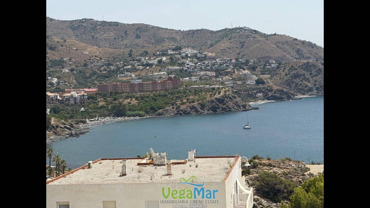 2 bedroom Villa for rent in Almunecar with pool garage - € 800 (Ref: 9977934)