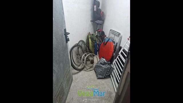 Garasje til salgs i Almuñécar - € 53 000 (Ref: 9977935)