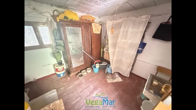 4 Zimmer Villa zu verkaufen in Jete - 150.000 € (Ref: 9979239)