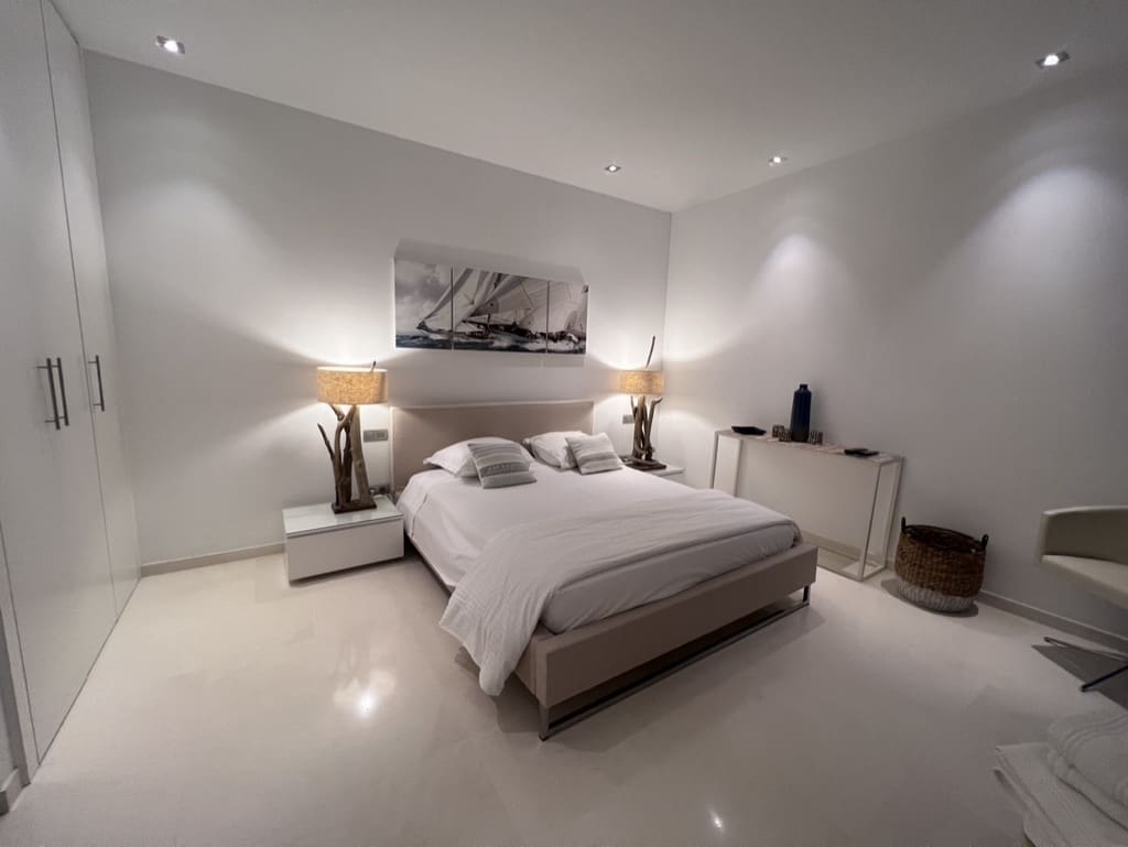 6 quarto Moradia Geminada para venda em San Jose / Sant Josep de Sa Talaia com piscina garagem - 1 950 000 € (Ref: 10018107)