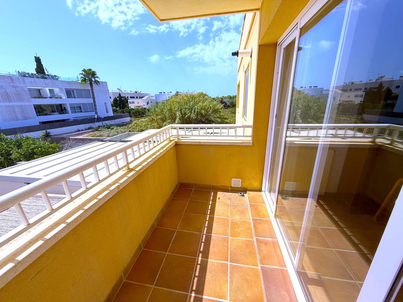 2 Zimmer Wohnung zu verkaufen in Nuestra Senora de Jesus mit Garage - 650.000 € (Ref: 10044270)