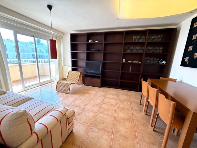 2 Zimmer Wohnung zu verkaufen in Nuestra Señora de Jesus, Santa Eulalia / Santa Eularia mit Garage - 650.000 € (Ref: 10044270)