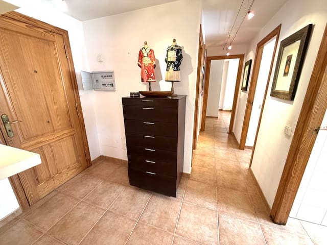 2 Zimmer Wohnung zu verkaufen in Nuestra Señora de Jesus, Santa Eulalia / Santa Eularia mit Garage - 650.000 € (Ref: 10044270)