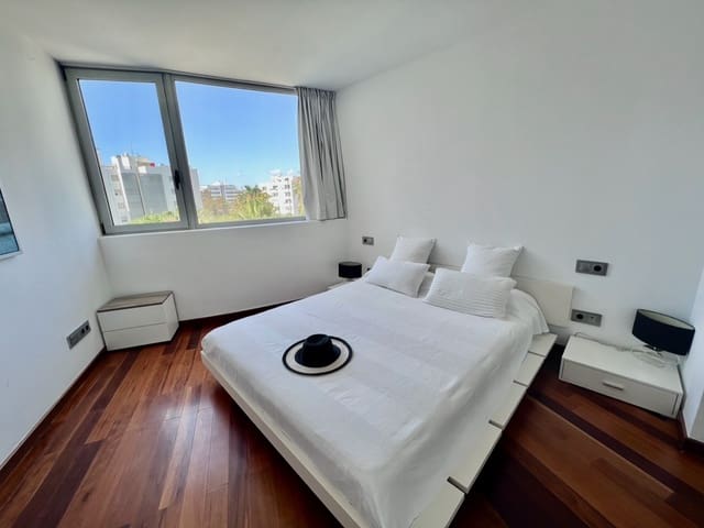 Piso de 2 habitaciones en Ibiza / Eivissa ciudad en alquiler con piscina garaje - 2.000 € (Ref: 10162042)