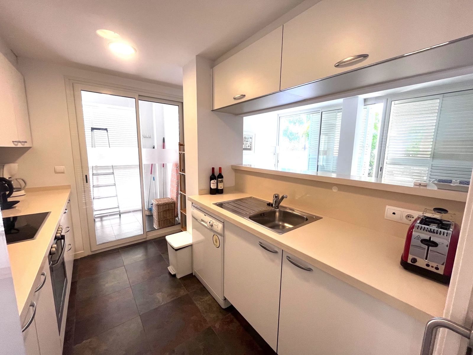 Appartamento da affittare in Talamanca con garage - 2.500 € (Rif: 10162043)