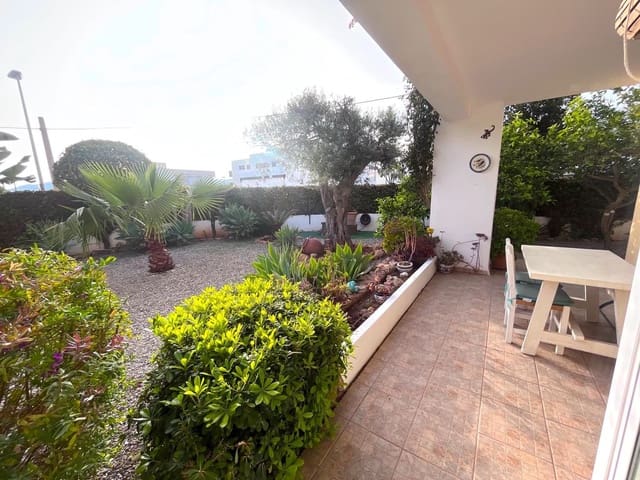 2 bedroom Apartment for rent in Nuestra Señora de Jesus, Santa Eulalia / Santa Eularia with garage - € 3,000 (Ref: 5224995)