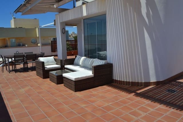 Apartamento de 2 habitaciones en Ibiza / Eivissa ciudad en alquiler con garaje - 4.500 € (Ref: 6581133)