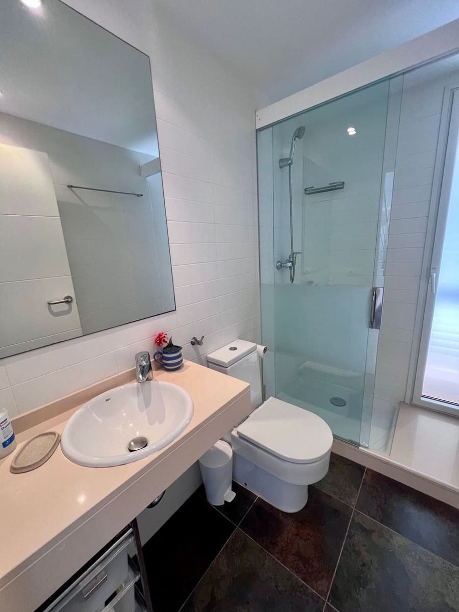 Apartamento de 2 habitaciones en Ibiza / Eivissa ciudad en alquiler con garaje - 4.500 € (Ref: 6581133)