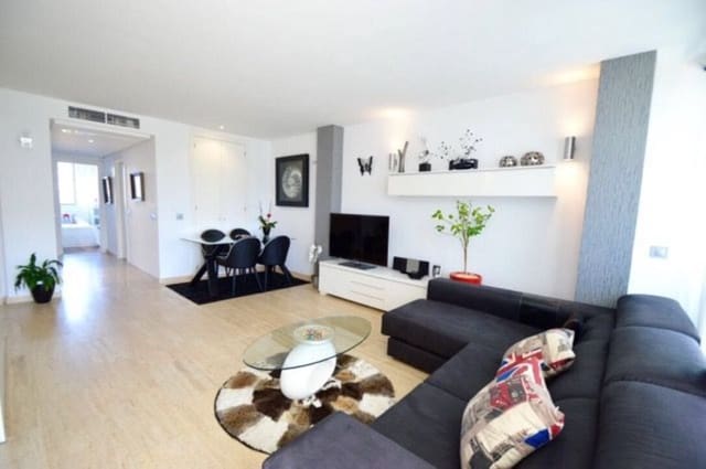 3 Zimmer Apartment zu verkaufen in Ibiza / Eivissa Stadt mit Pool - 900.000 € (Ref: 6984624)