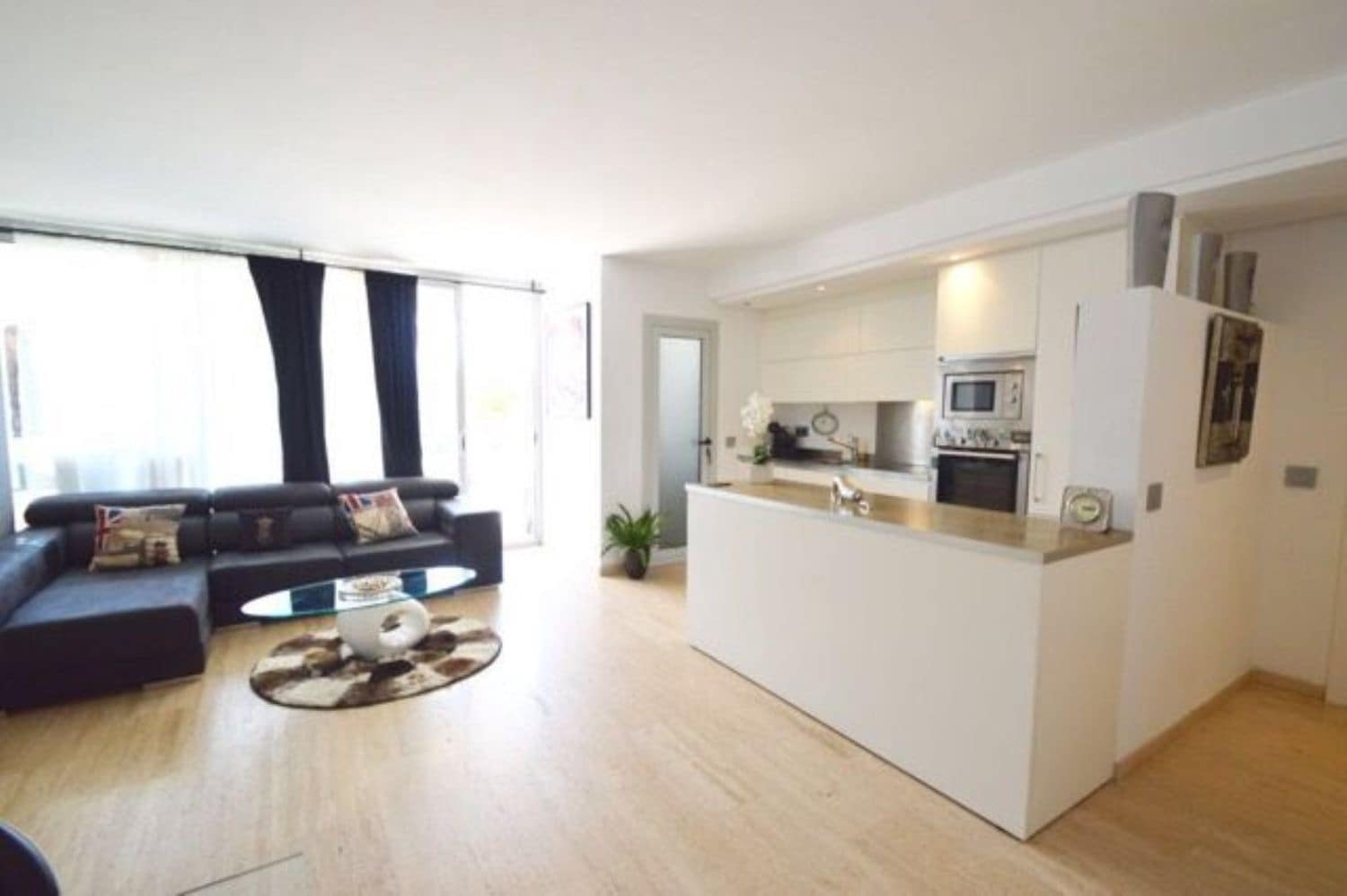 3 bedroom Apartment for sale in Ibiza / Eivissa town with pool - € 900,000 (Ref: 6984624)