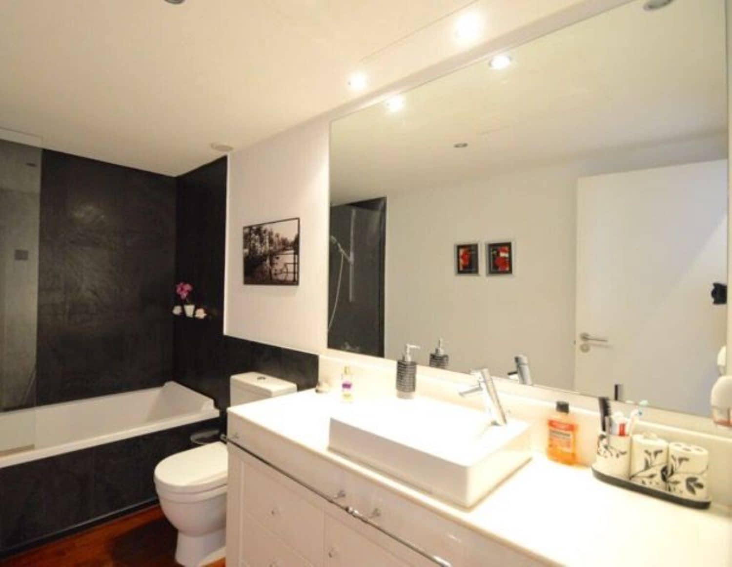 3 bedroom Apartment for sale in Ibiza / Eivissa town with pool - € 900,000 (Ref: 6984624)