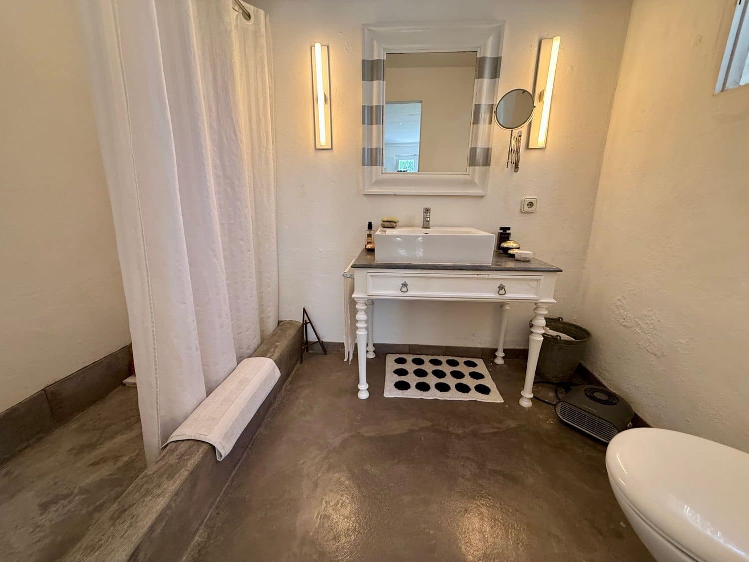 4 soveværelse Villa til salg i Can Furnet med swimmingpool garage - € 2.500.000 (Ref: 7502361)