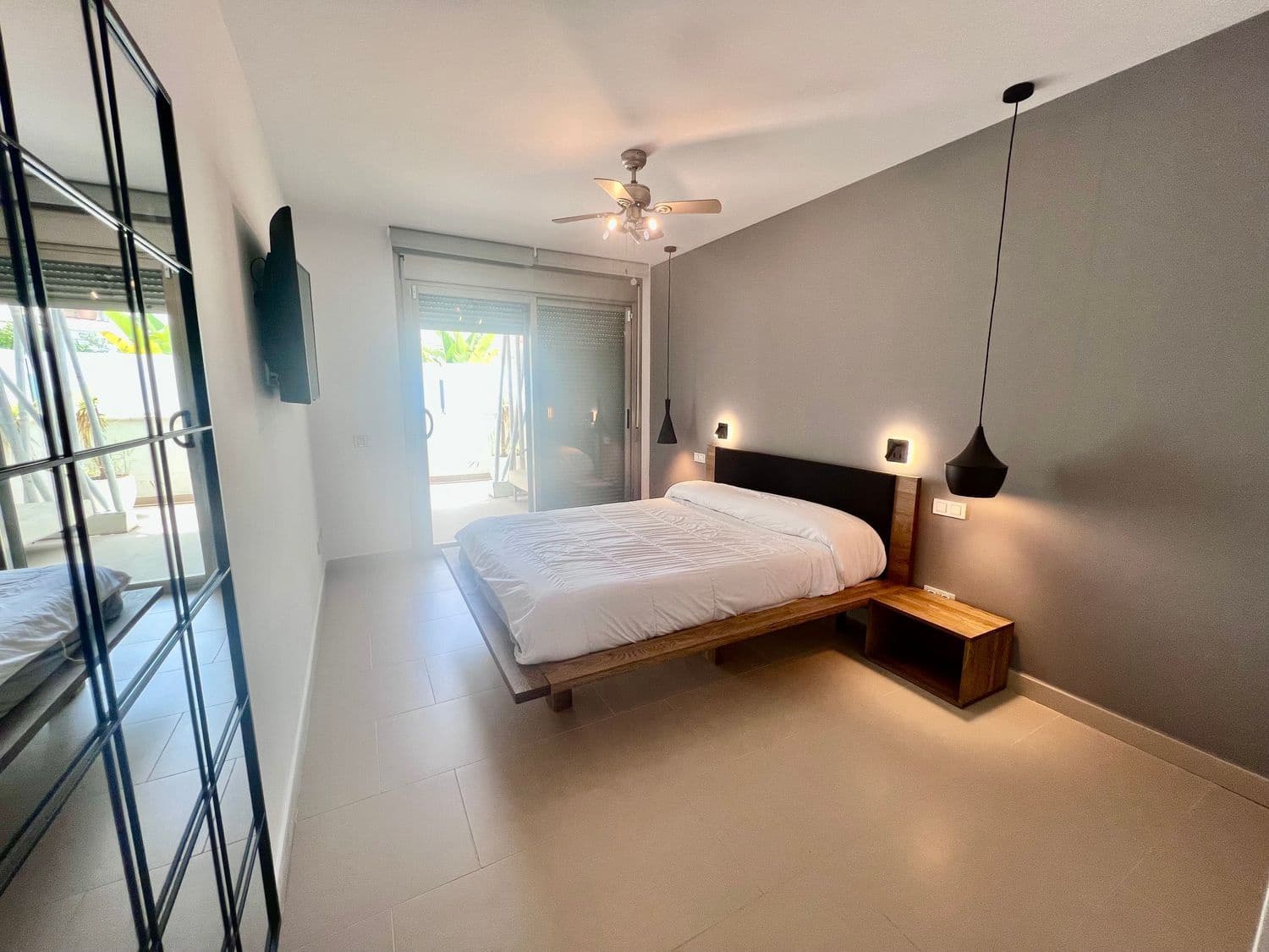 3 sypialnia Apartament do wynajęcia w Miasto Ibiza / Eivissa z basenem garażem - 2 200 € (Ref: 7601185)