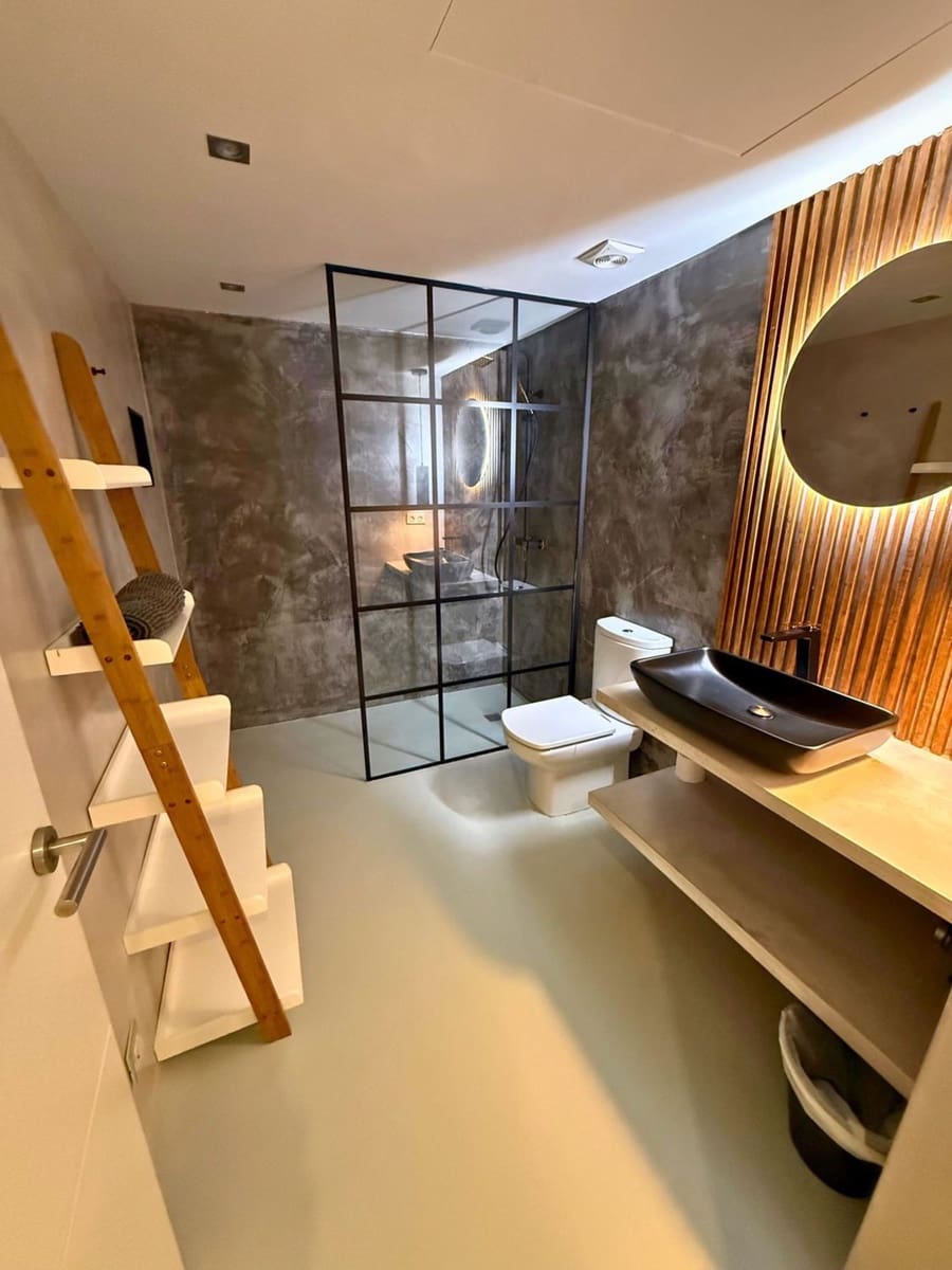 3 sypialnia Apartament do wynajęcia w Miasto Ibiza / Eivissa z basenem garażem - 2 200 € (Ref: 7601185)