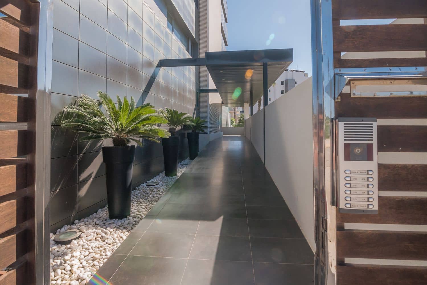 2 bedroom Apartment for sale in Ibiza / Eivissa town with garage - € 1,060,500 (Ref: 8013645)