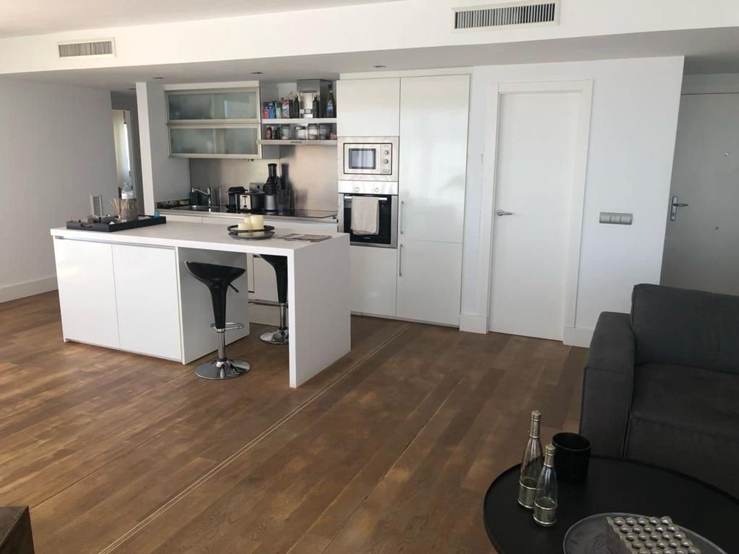 2 bedroom Apartment for sale in Ibiza / Eivissa town with garage - € 1,060,500 (Ref: 8013645)