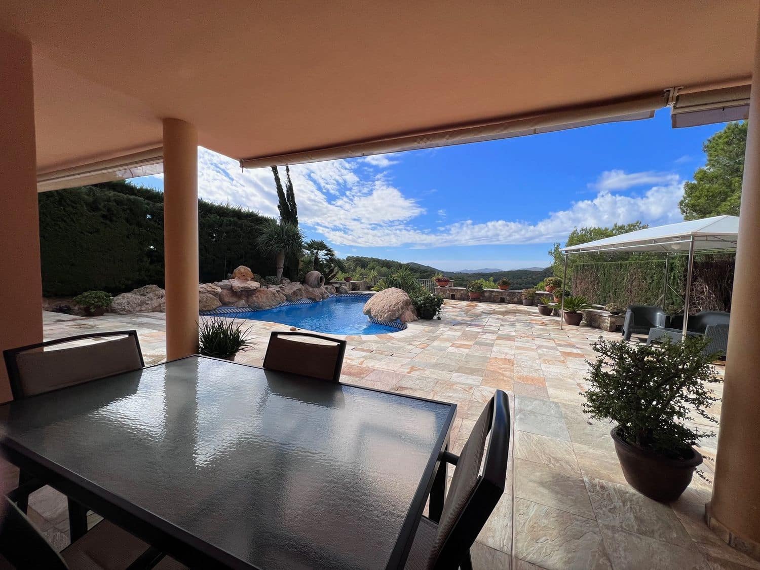 5 sypialnia Willa na sprzedaż w Roca Llisa z basenem garażem - 2 595 000 € (Ref: 8193220)