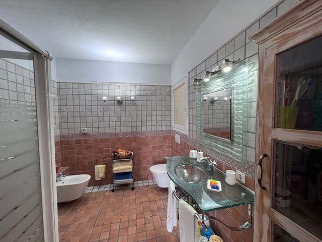 5 sypialnia Willa na sprzedaż w Roca Llisa, Santa Eulalia / Santa Eularia z basenem garażem - 2 595 000 € (Ref: 8193220)