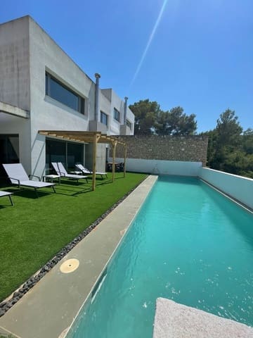 3 bedroom Townhouse for rent in Roca Llisa, Santa Eulalia / Santa Eularia with pool garage - € 3,950 (Ref: 8322448)