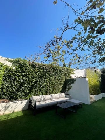 3 bedroom Townhouse for rent in Roca Llisa, Santa Eulalia / Santa Eularia with pool garage - € 3,950 (Ref: 8322448)