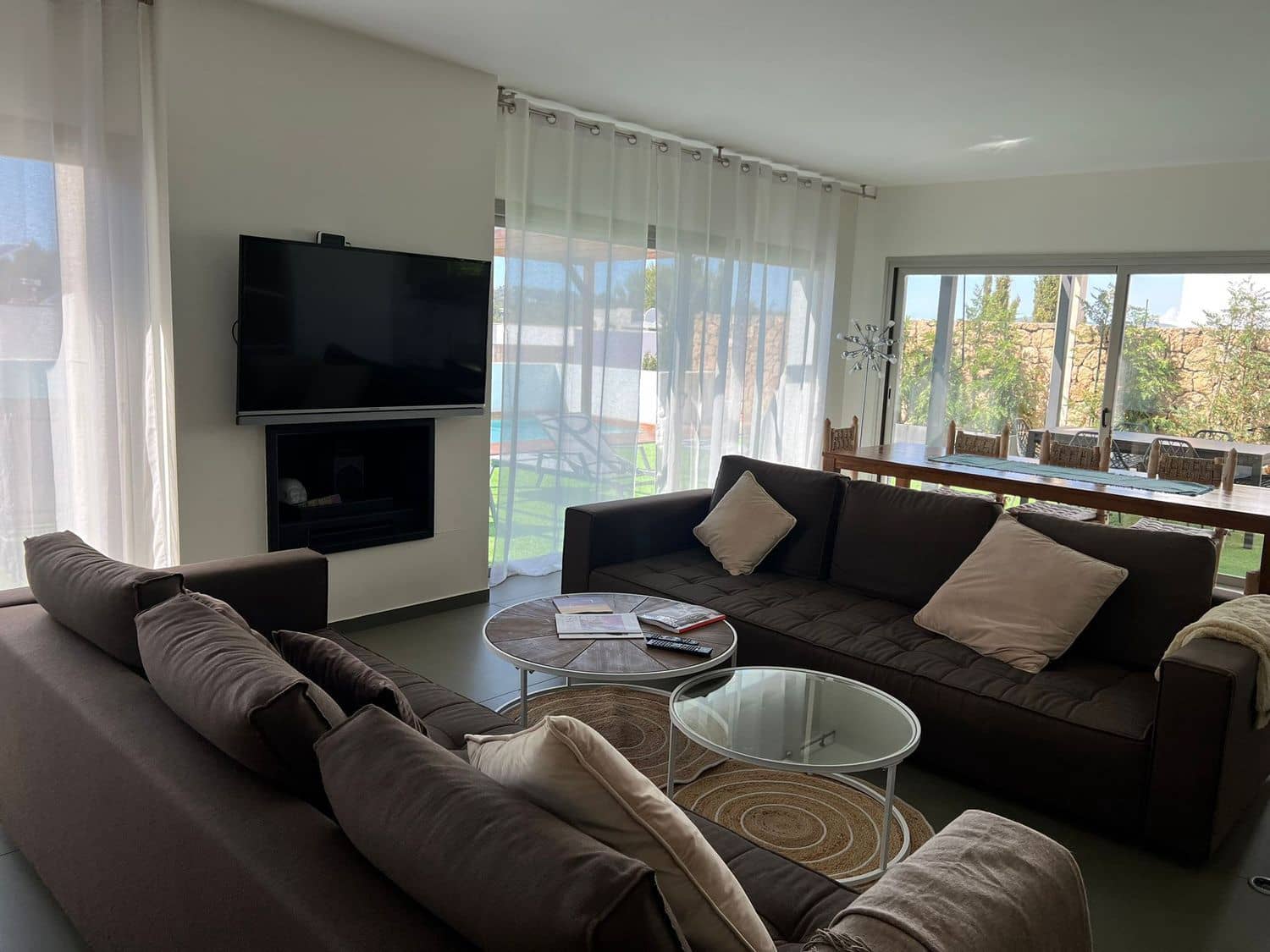 3 makuuhuone Omakotitalo vuokrattavana paikassa Roca Llisa mukana uima-altaan 
autotalli - 3 950 € (Ref: 8322448)