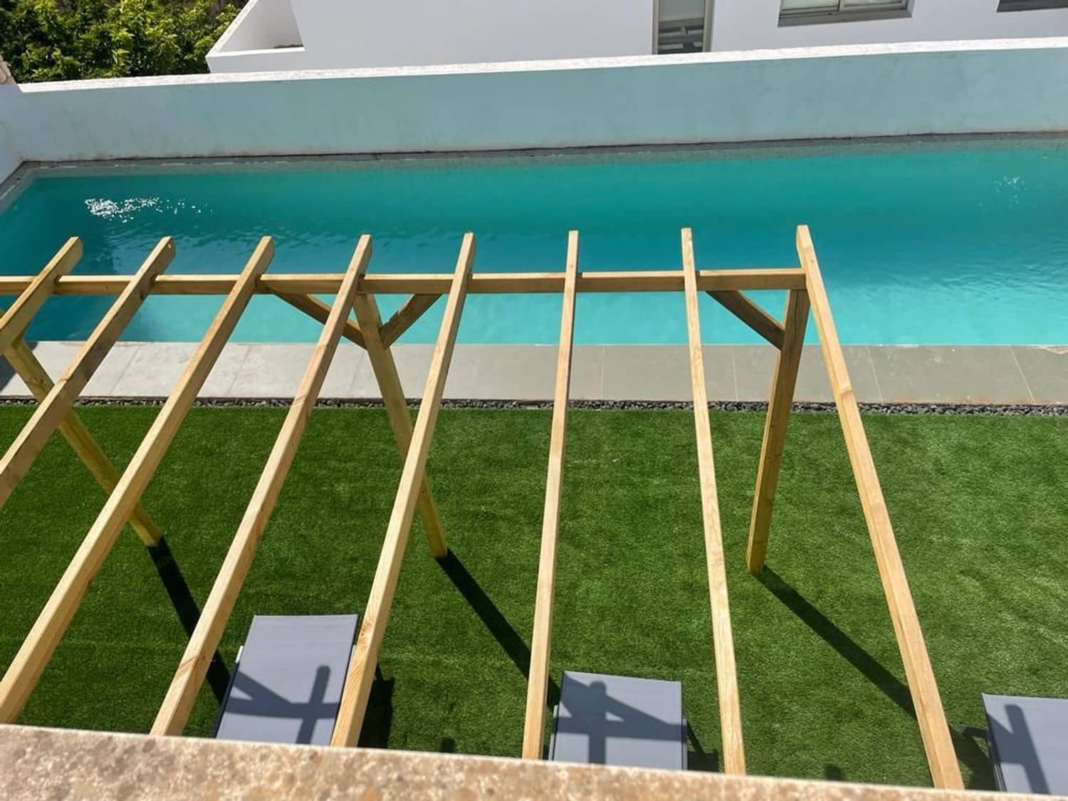 3 makuuhuone Omakotitalo vuokrattavana paikassa Roca Llisa mukana uima-altaan 
autotalli - 3 950 € (Ref: 8322448)