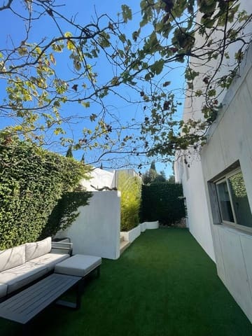 3 bedroom Townhouse for rent in Roca Llisa, Santa Eulalia / Santa Eularia with pool garage - € 3,950 (Ref: 8322448)