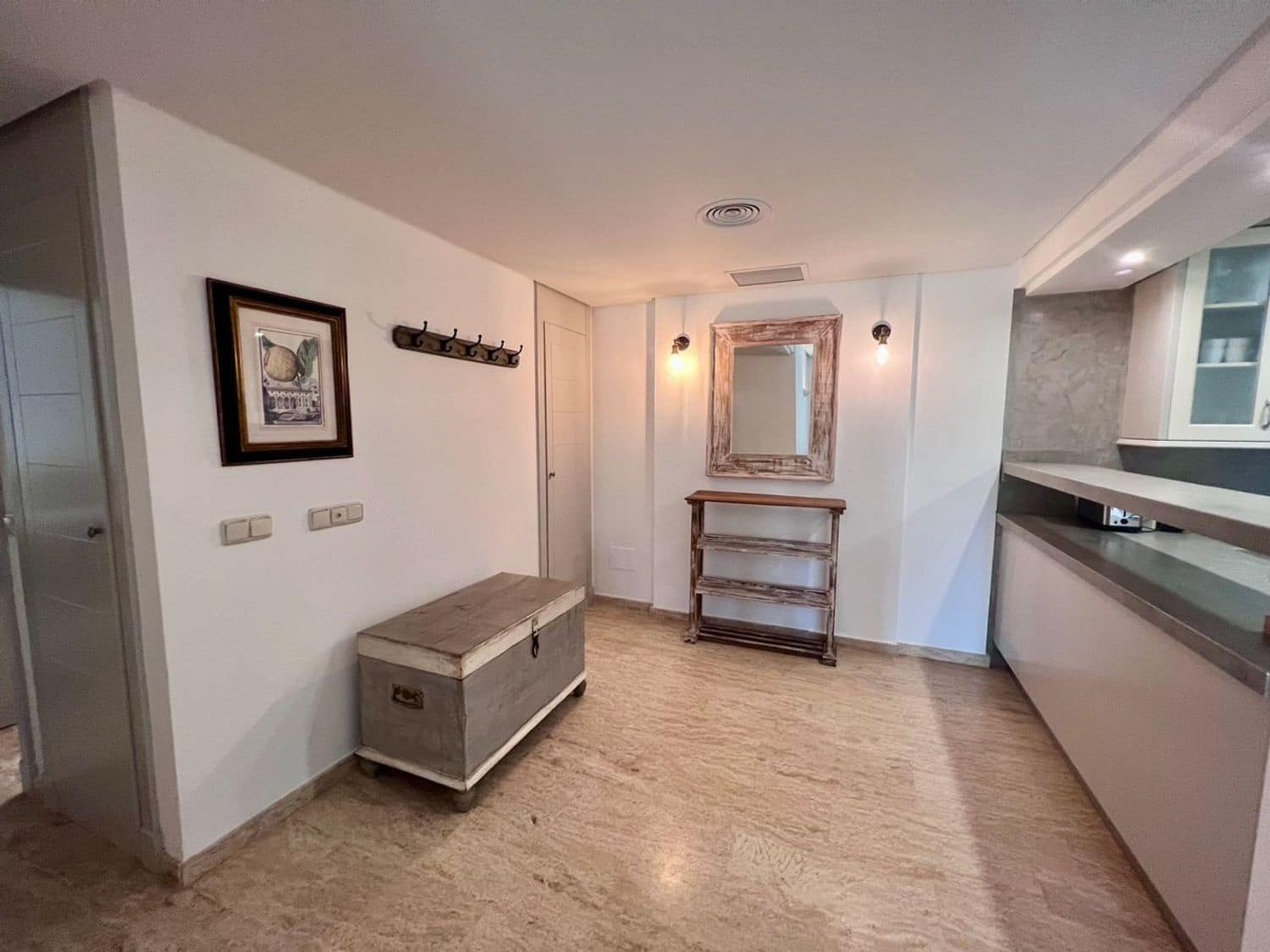 2 soveværelse Lejlighed til leje i Roca Llisa med swimmingpool garage - € 3.000 (Ref: 8406835)