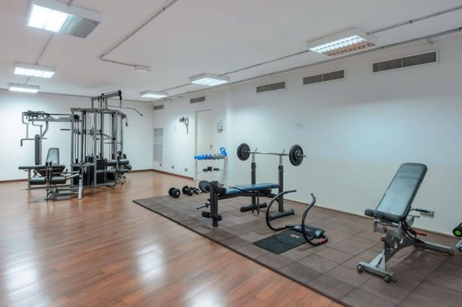 2 bedroom Apartment for rent in Roca Llisa with pool garage - € 3,000 (Ref: 8480327)