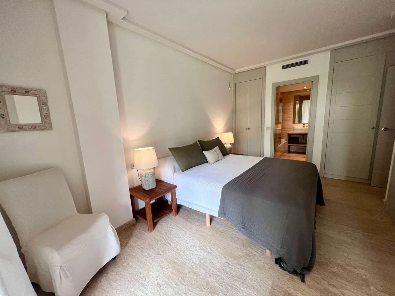 2 bedroom Apartment for rent in Roca Llisa with pool garage - € 3,000 (Ref: 8480327)