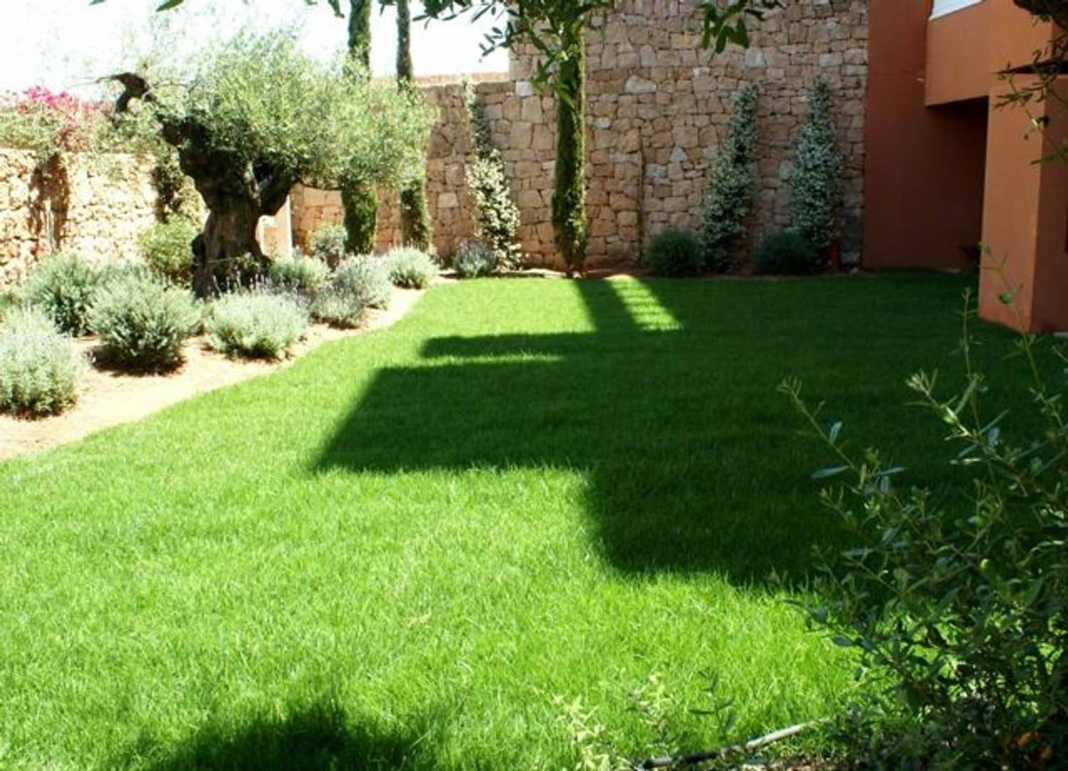 2 bedroom Apartment for rent in Roca Llisa with pool garage - € 3,000 (Ref: 8480327)