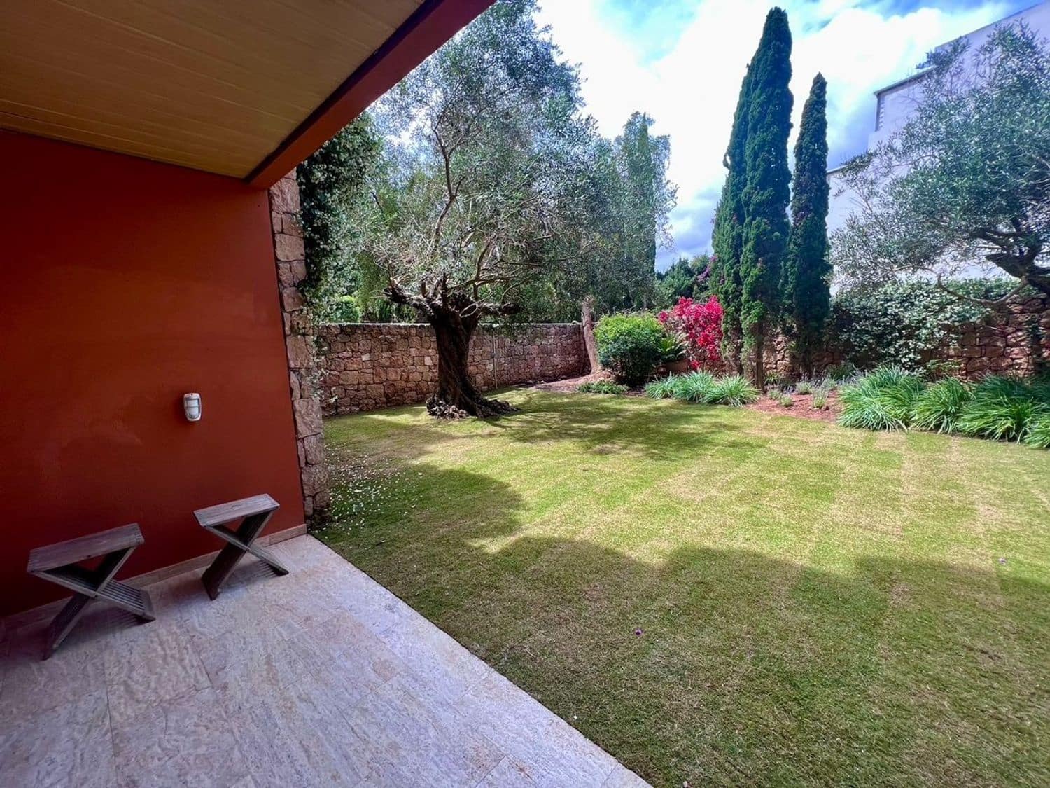 2 bedroom Apartment for rent in Roca Llisa with pool garage - € 3,000 (Ref: 8480327)