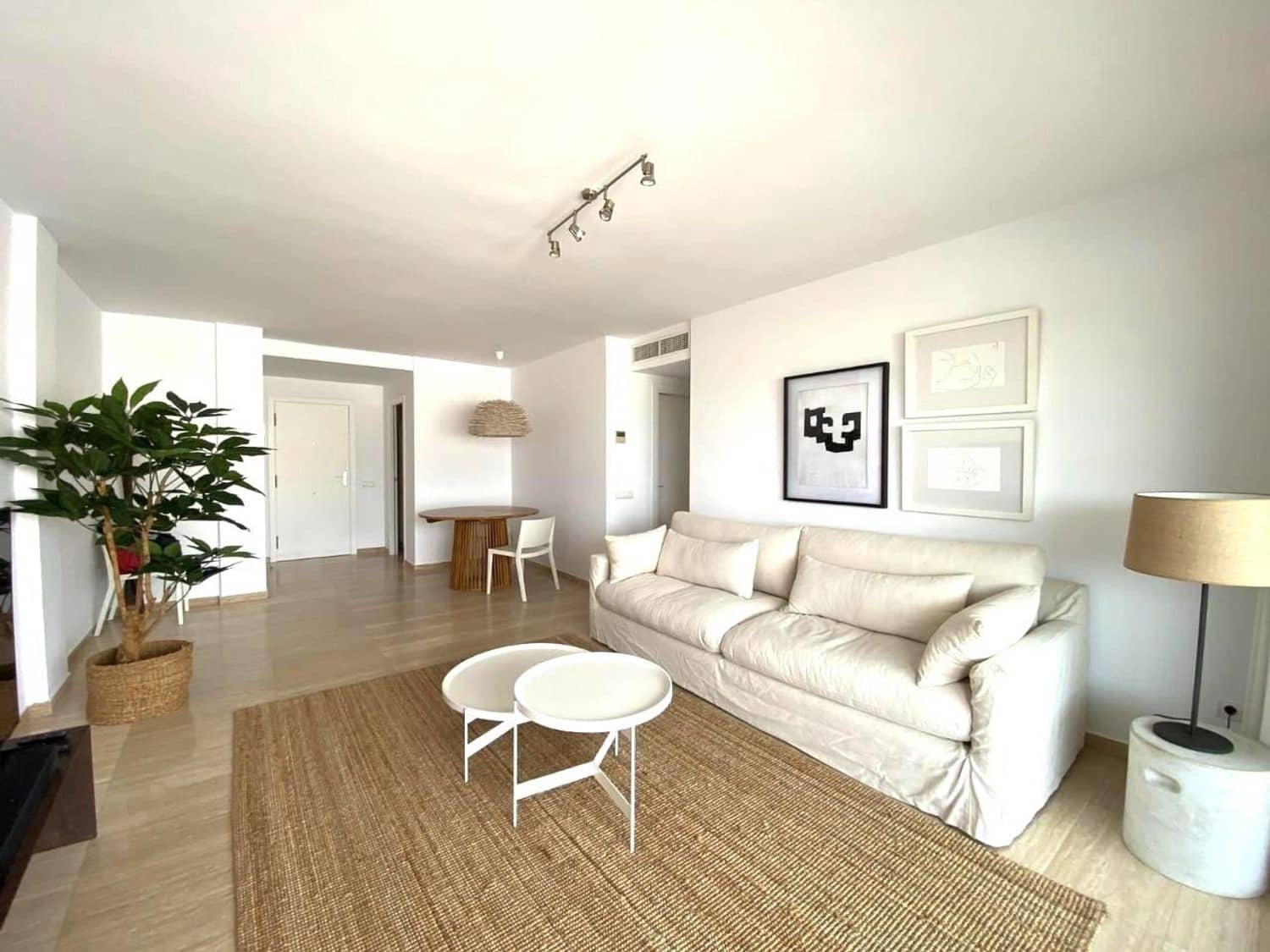 3 bedroom Apartment for sale in Ibiza / Eivissa town with pool garage - € 770,000 (Ref: 8840611)