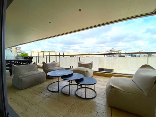 3 bedroom Apartment for sale in Ibiza / Eivissa town with pool garage - € 770,000 (Ref: 8840611)