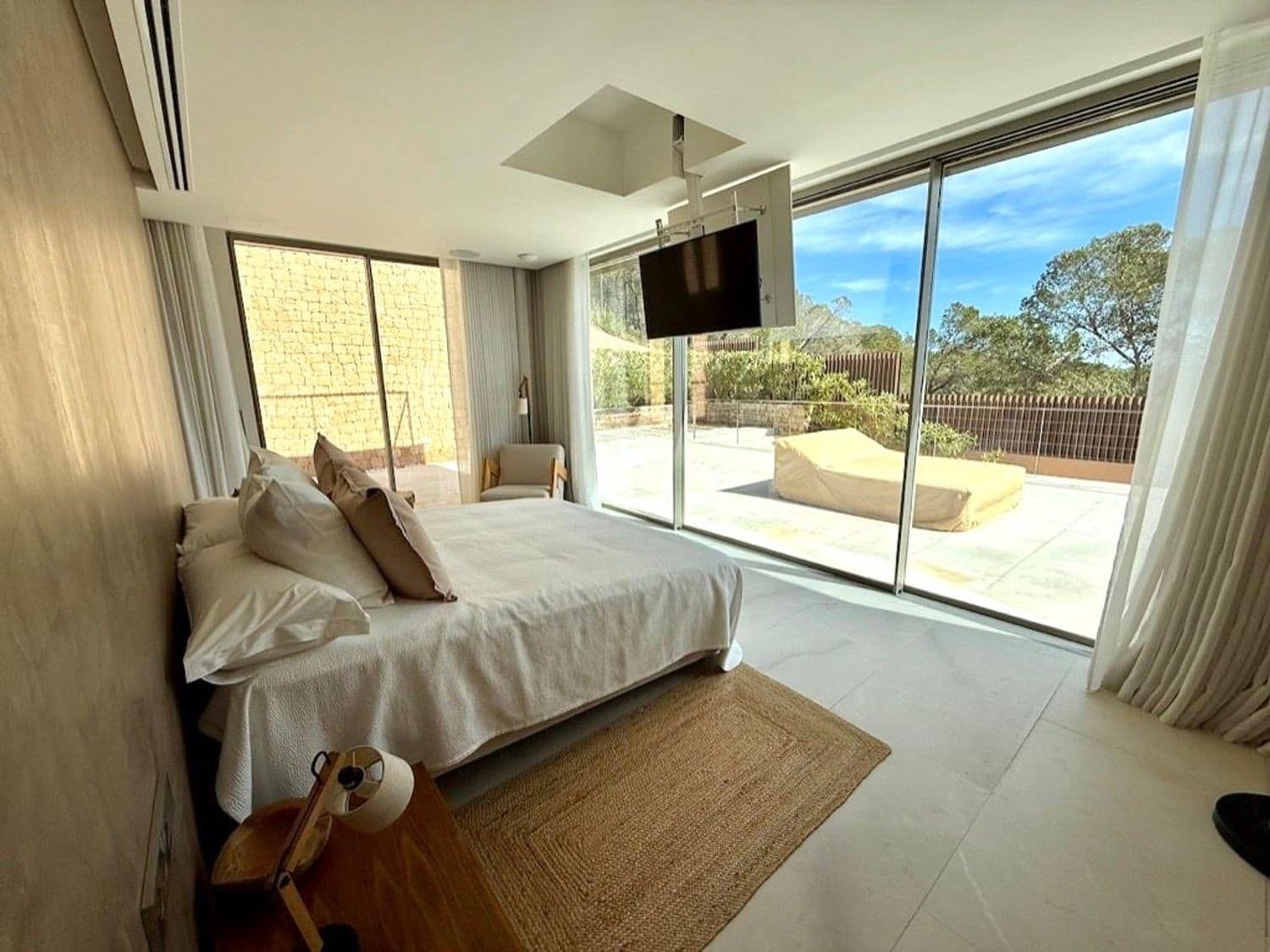 7 soverom Villa til salgs i Nuestra Senora de Jesus med svømmebasseng garasje - € 9 000 000 (Ref: 8847068)