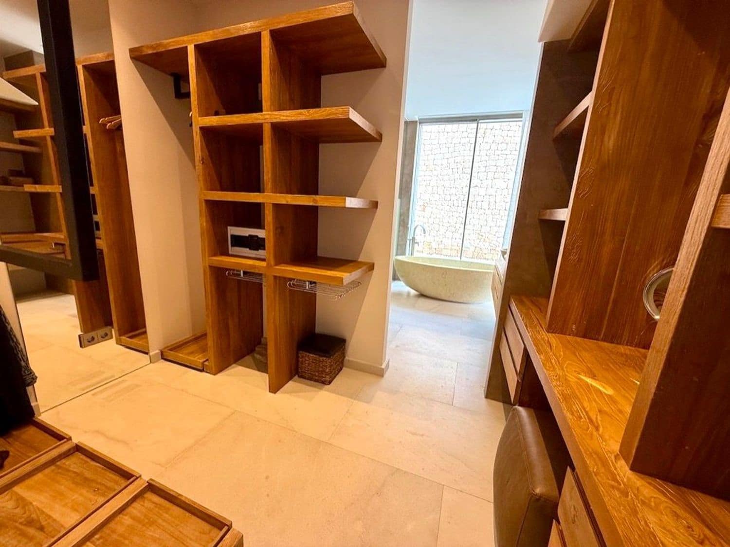 7 soverom Villa til salgs i Nuestra Senora de Jesus med svømmebasseng garasje - € 9 000 000 (Ref: 8847068)