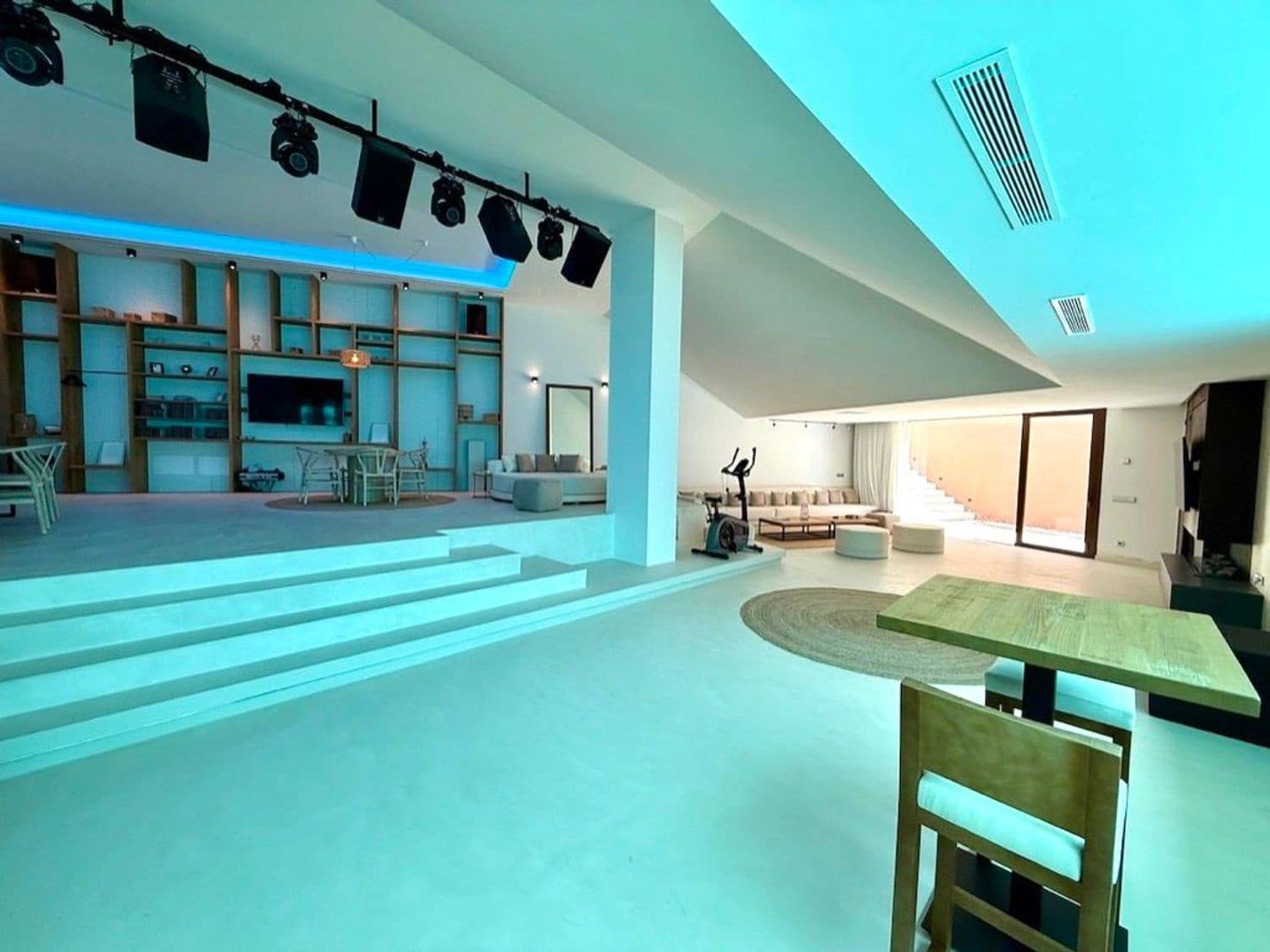 7 soverom Villa til salgs i Nuestra Senora de Jesus med svømmebasseng garasje - € 9 000 000 (Ref: 8847068)