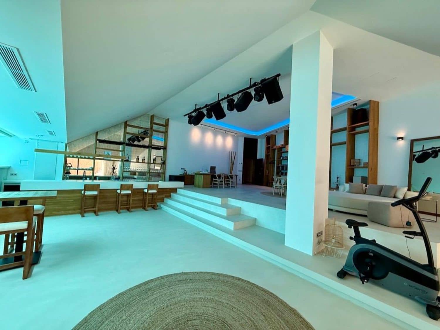 7 soverom Villa til salgs i Nuestra Senora de Jesus med svømmebasseng garasje - € 9 000 000 (Ref: 8847068)