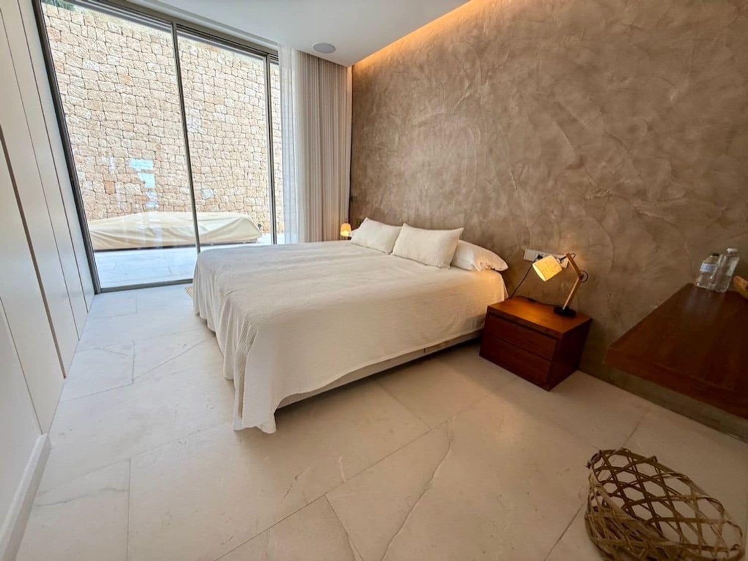 7 soverom Villa til salgs i Nuestra Senora de Jesus med svømmebasseng garasje - € 9 000 000 (Ref: 8847068)