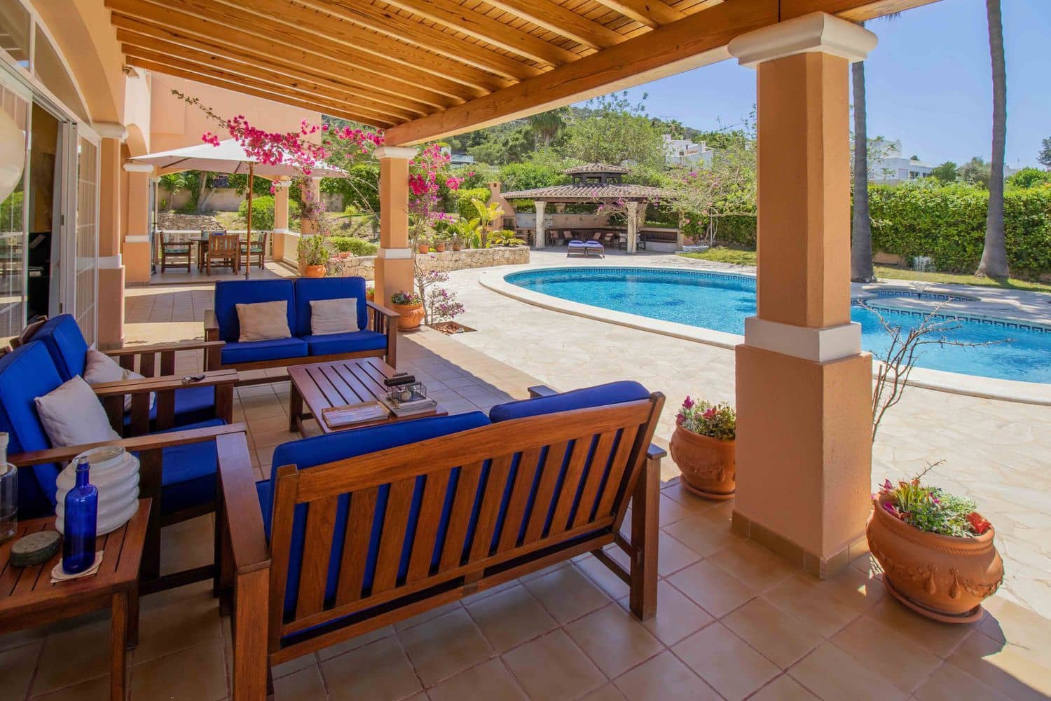 Chalet de 7 habitaciones en Nuestra Señora de Jesus en venta con piscina garaje - 3.960.000 € (Ref: 8889119)