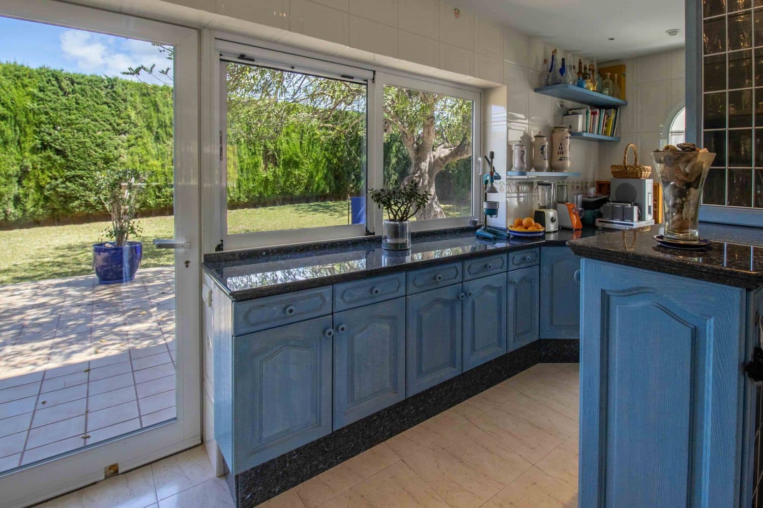 Chalet de 7 habitaciones en Nuestra Señora de Jesus en venta con piscina garaje - 3.960.000 € (Ref: 8889119)