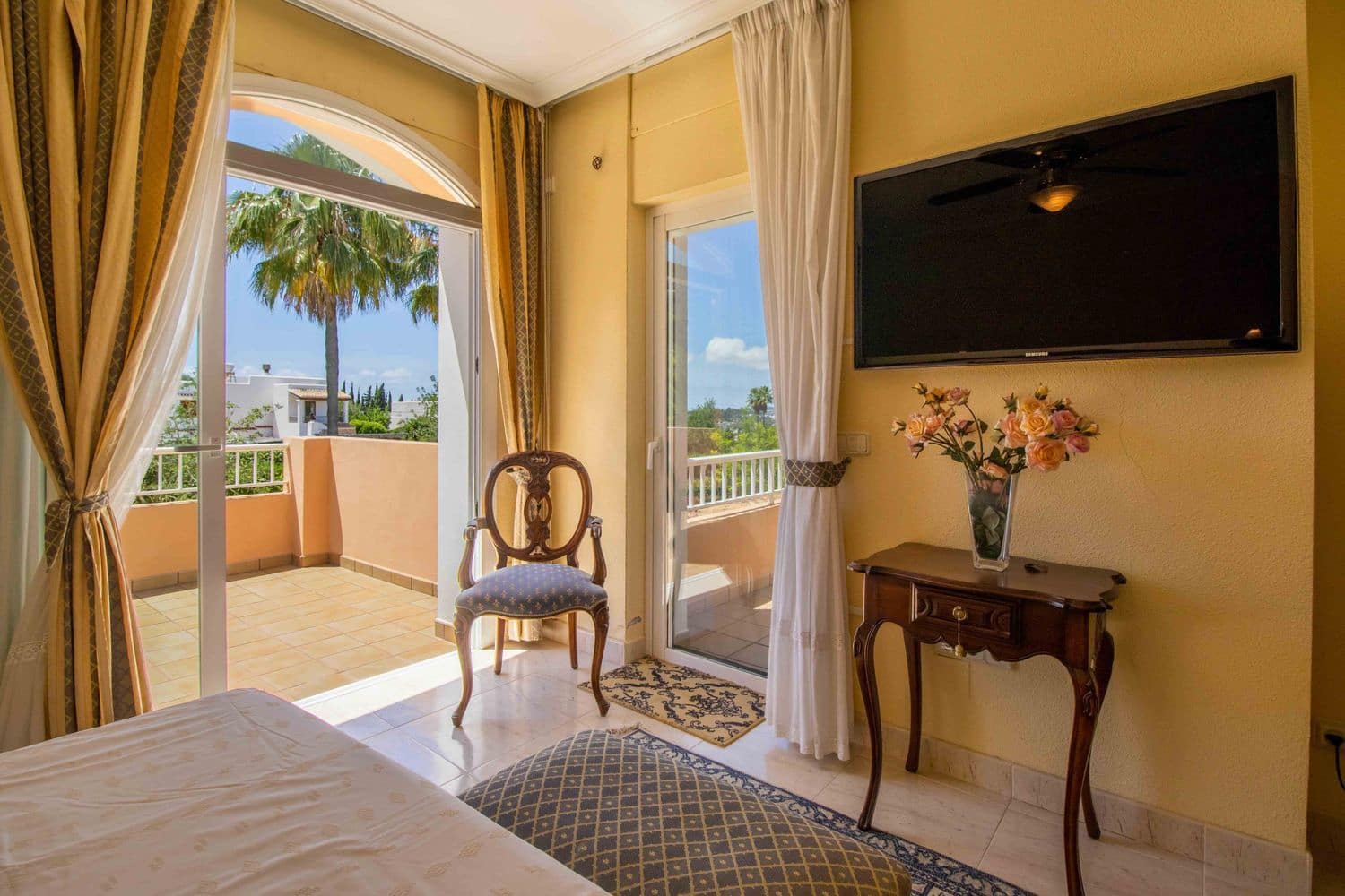 Chalet de 7 habitaciones en Nuestra Señora de Jesus en venta con piscina garaje - 3.960.000 € (Ref: 8889119)