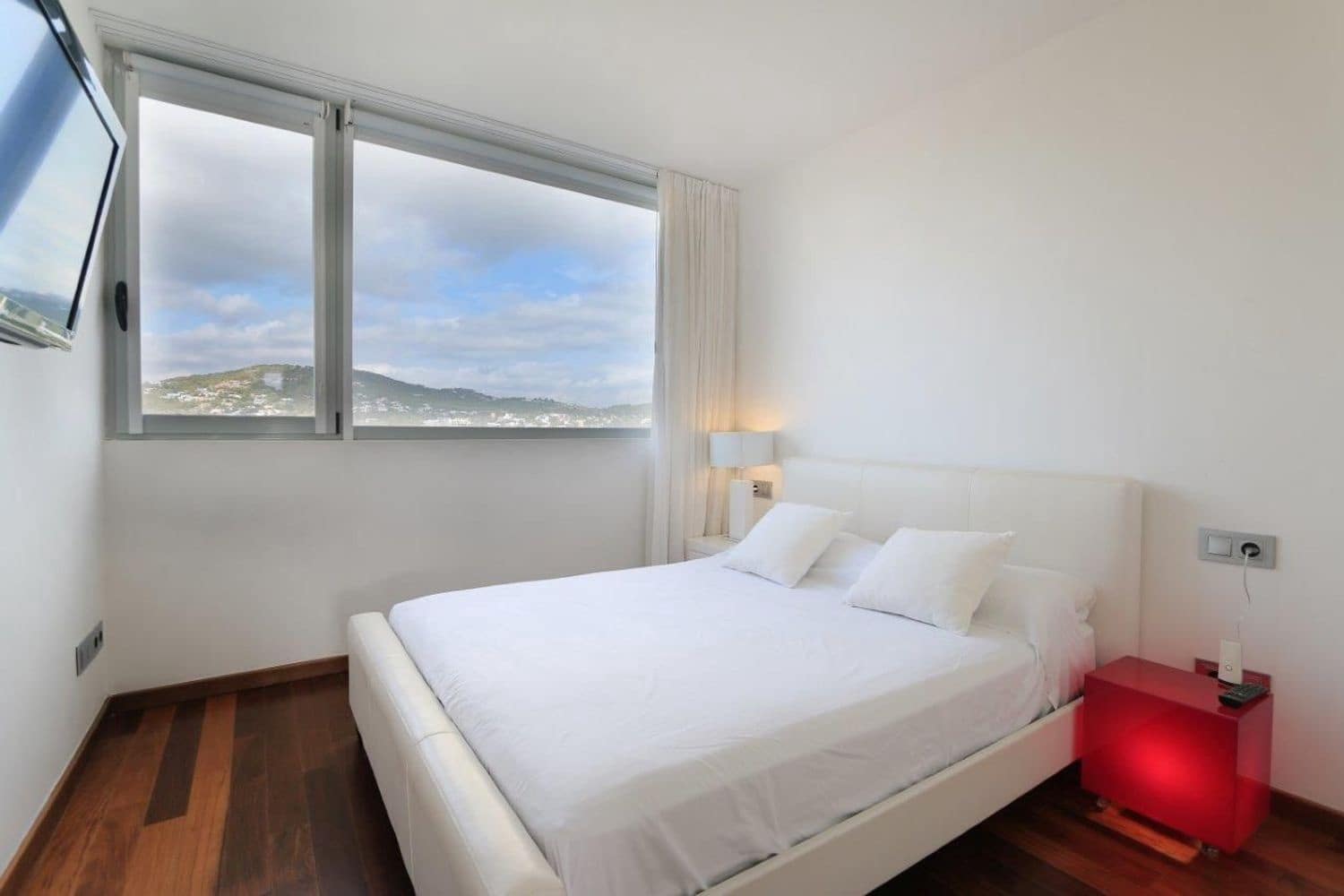 3 Zimmer Apartment zu verkaufen in Ibiza / Eivissa Stadt mit Pool Garage - 795.000 € (Ref: 8894362)