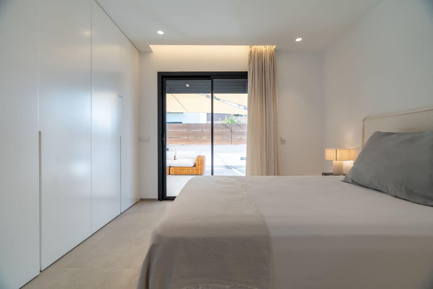 3 soveværelse Byhus til leje i Nuestra Senora de Jesus med swimmingpool garage - € 7.000 (Ref: 8912596)