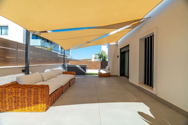 3 makuuhuone Omakotitalo vuokrattavana paikassa Nuestra Señora de Jesus, Santa Eulalia / Santa Eularia mukana uima-altaan 
autotalli - 7 000 € (Ref: 8912596)