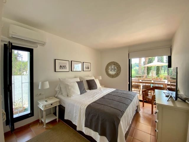 3 soveværelse Lejlighed til leje i Roca Llisa, Santa Eulalia / Santa Eularia med swimmingpool garage - € 4.500 (Ref: 8948384)