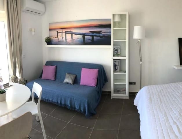 Huoneisto vuokrattavana paikassa San Jose / Sant Josep de Sa Talaia mukana uima-altaan 
autotalli - 900 € (Ref: 8975581)