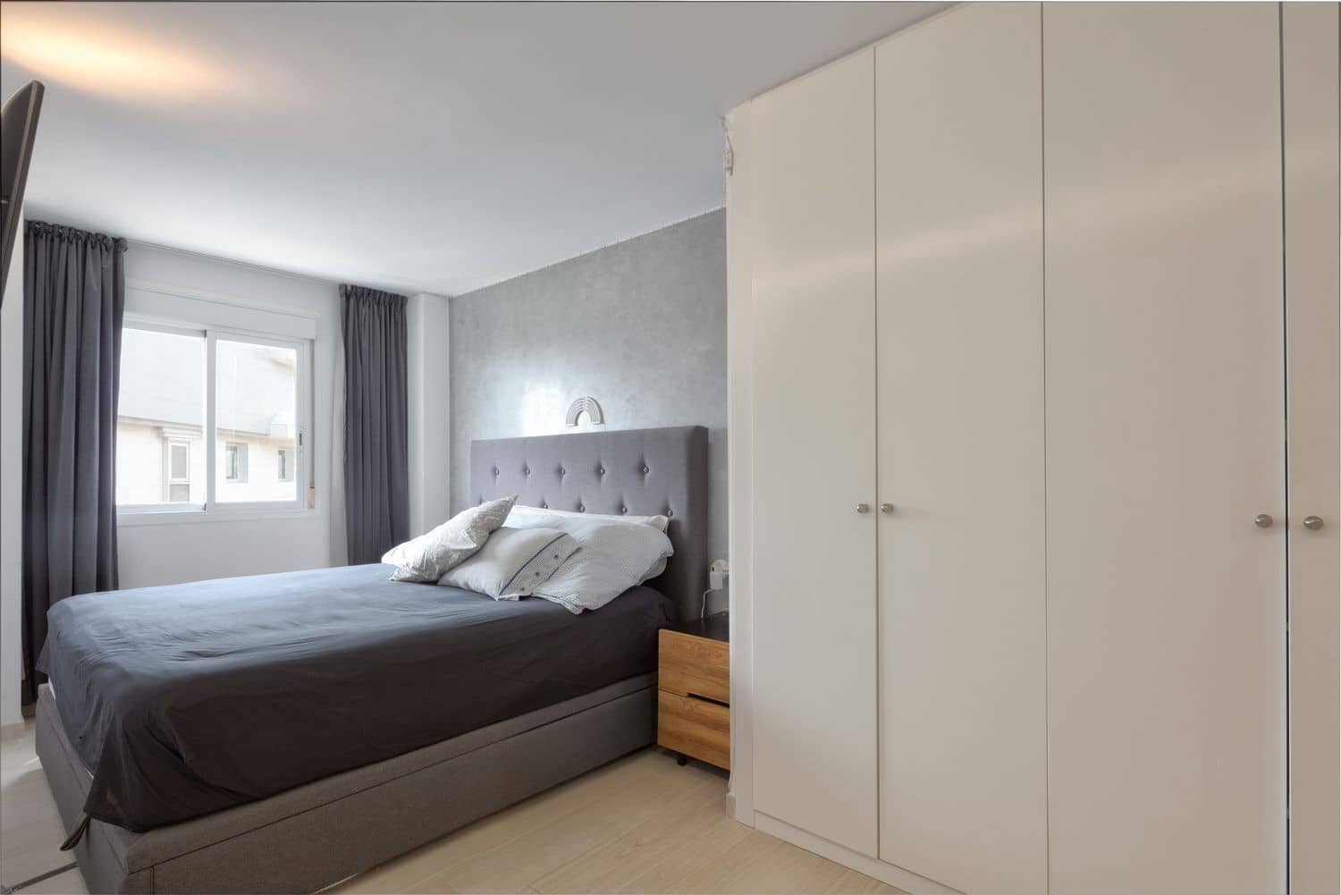 2 Zimmer Apartment zu verkaufen in Ibiza / Eivissa Stadt mit Pool Garage - 630.000 € (Ref: 9026306)