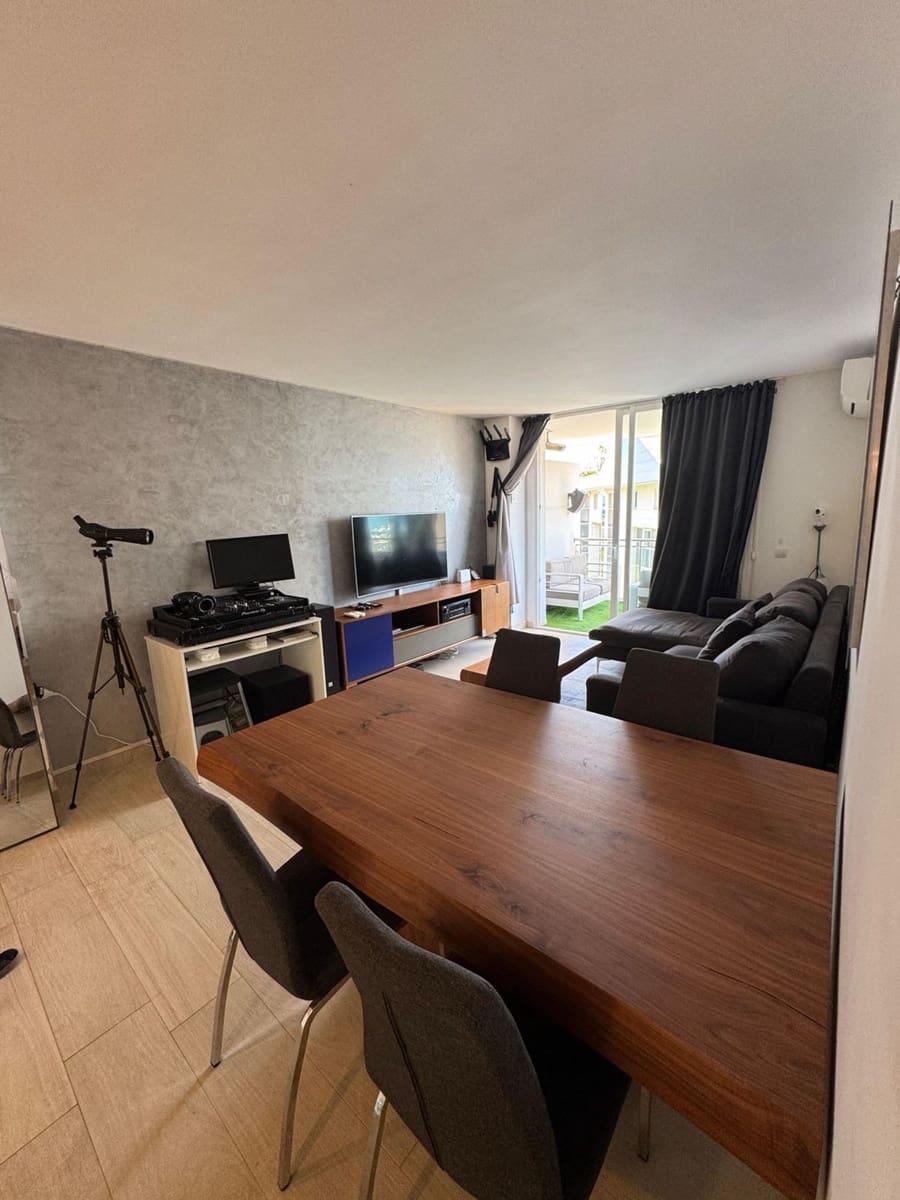 2 Zimmer Apartment zu verkaufen in Ibiza / Eivissa Stadt mit Pool Garage - 630.000 € (Ref: 9026306)